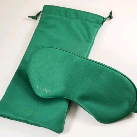 La Mer Silk Sleeping Mask with Eye Cream Set! - Picture 2 of 5